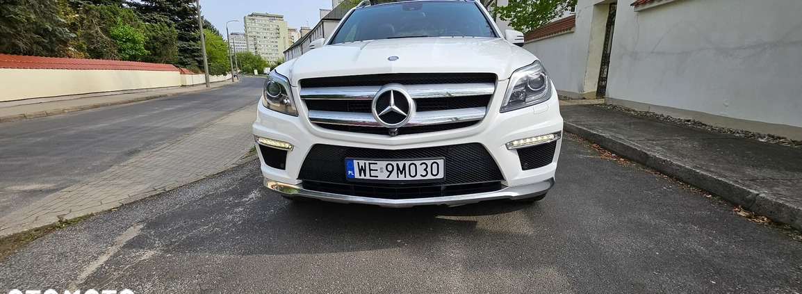 Mercedes-Benz GL cena 163333 przebieg: 201000, rok produkcji 2014 z Warszawa małe 781